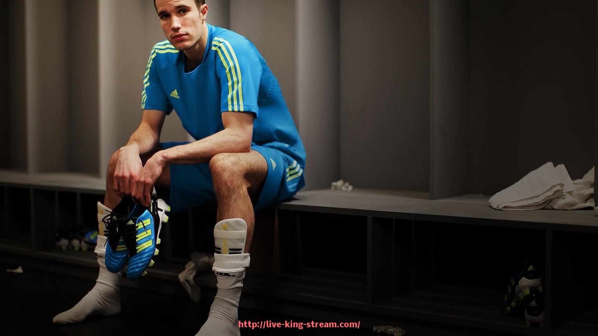 王者体育直播-欧冠历史累计黄牌停赛规则及体育竞技纪律分析